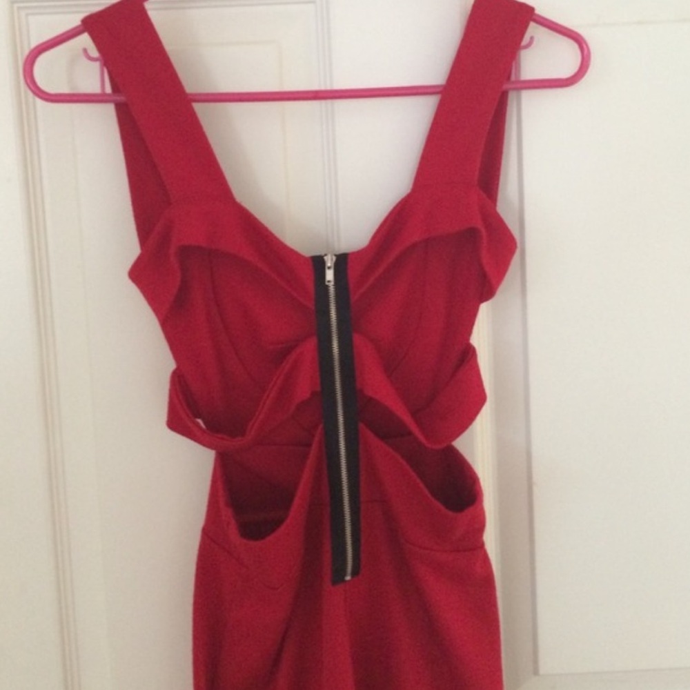 Solemio Cutout Mini Dress Medium - Picture 3 of 3